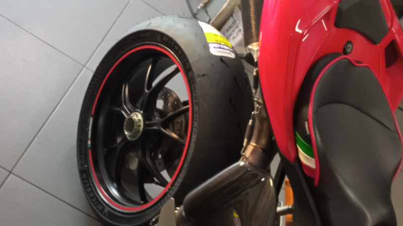 TSAKONAS moto