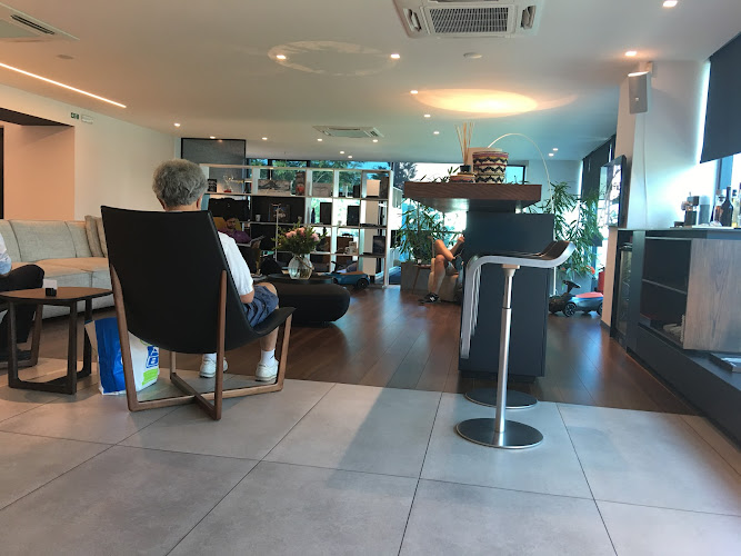 BMW - MINI - BMW Motorrad ΣΦΑΚΙΑΝΑΚΗΣ Α.Ε.Β.Ε. | Service