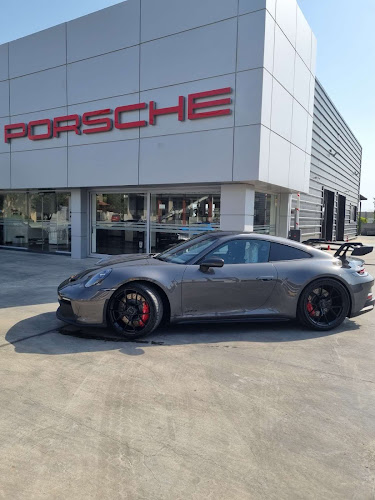Porsche Service Limassol
