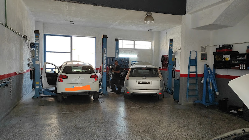 ΣΥΝΕΡΓΕΙΟ ΑΥΤΟΚΙΝΗΤΩΝ ΚΑΚΟΥΛΑΚΗΣ Γ.Ε.