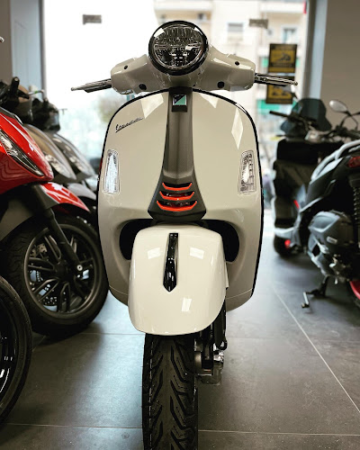 Συνεργείο Piagio Vespa Gillera KALEMIS